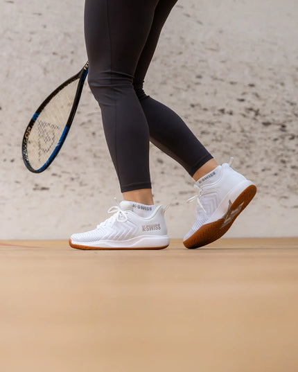 K-Swiss Ultrashot Light Indoor white rose gold model